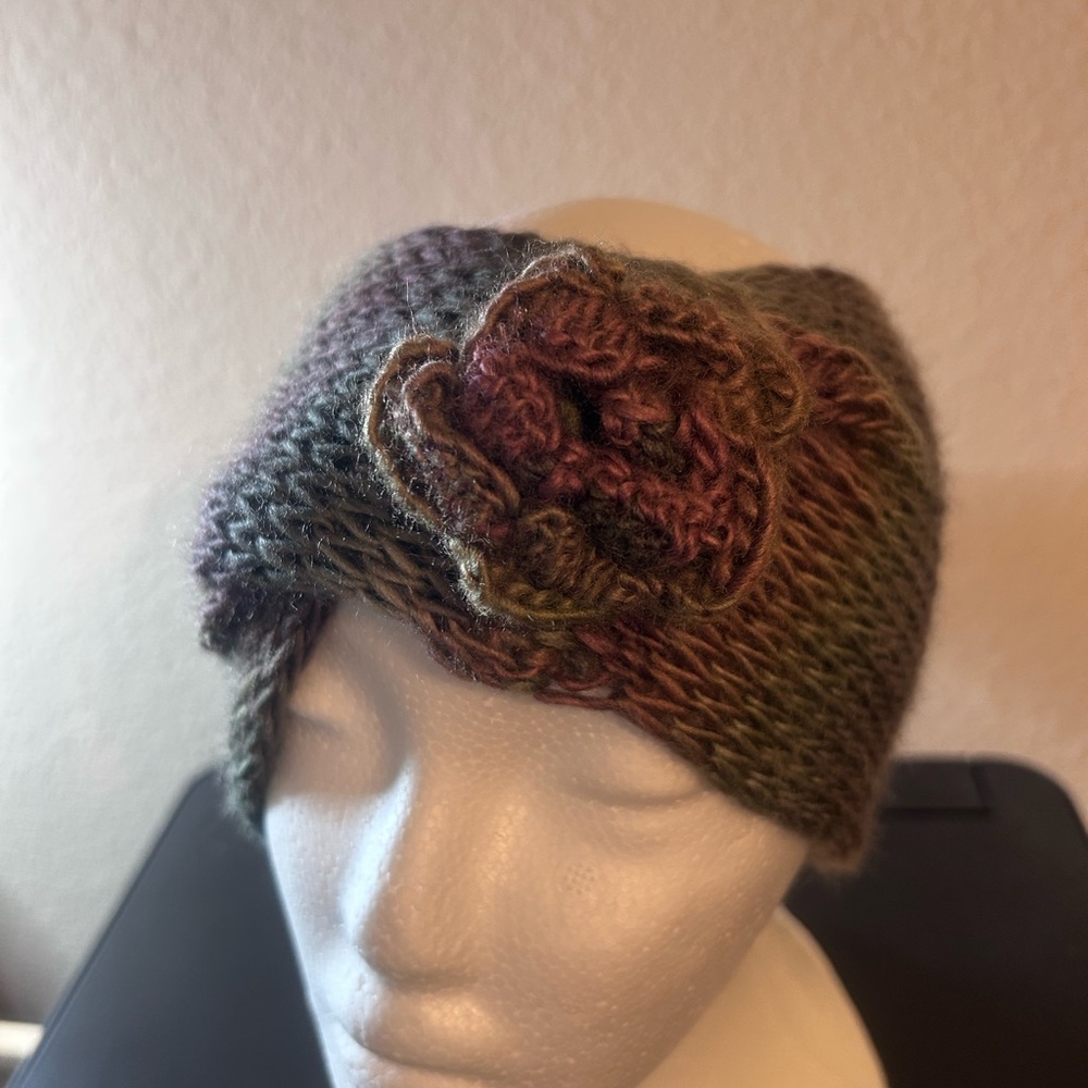 Elegant Multicolor Knit Headband